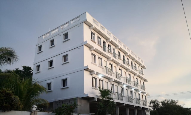 エルサレム オブ カンクン ペンション アパートメンツ