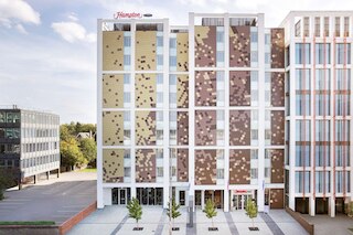 ハンプトン バイ ヒルトン ロンドン イーリング