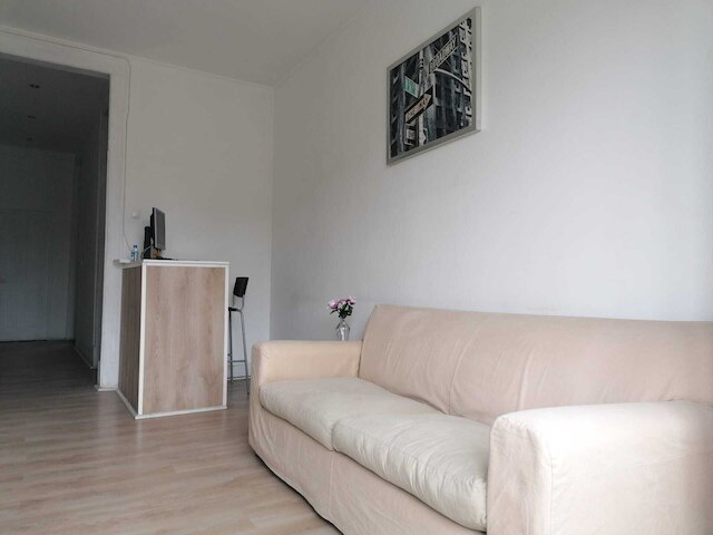 オープン ワールド ホステル