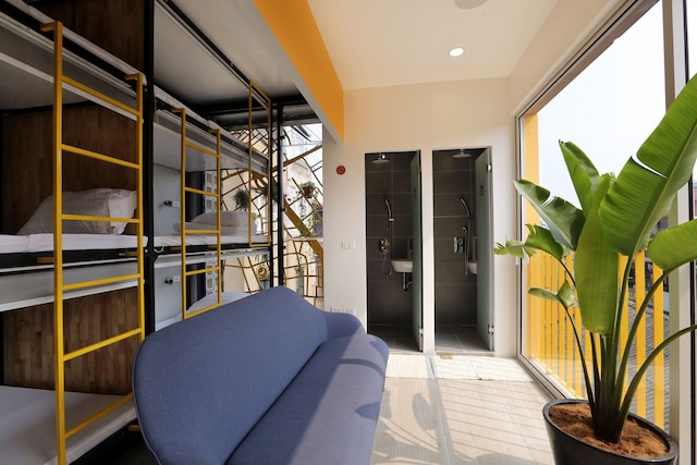 バナナ イン ホステル