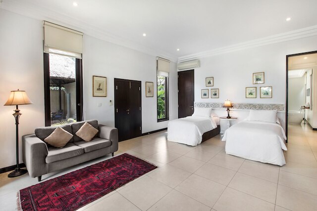 ヴィラ パンタイ カラン