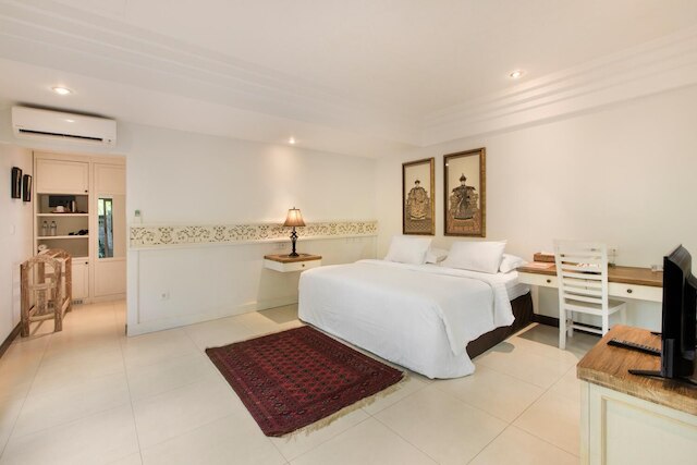 ヴィラ パンタイ カラン