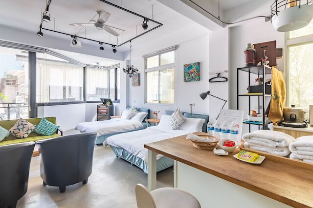 アート ステーション X レジデンス (芸術進駐)