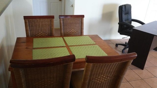 ケアンズ シティ ガーデン アパートメント