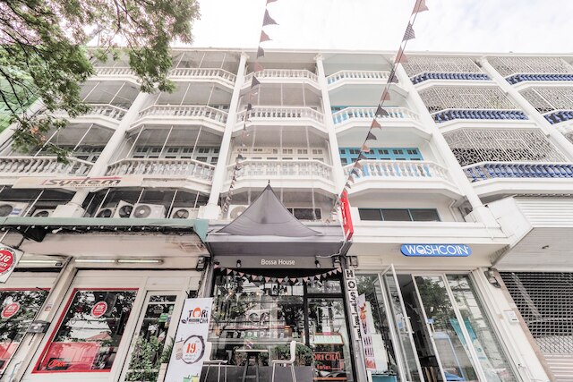 ボッサ ハウス ホステル & カフェ