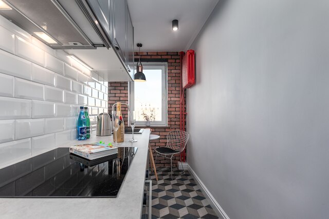 アパートメント チェルナ、ユア フリーダム