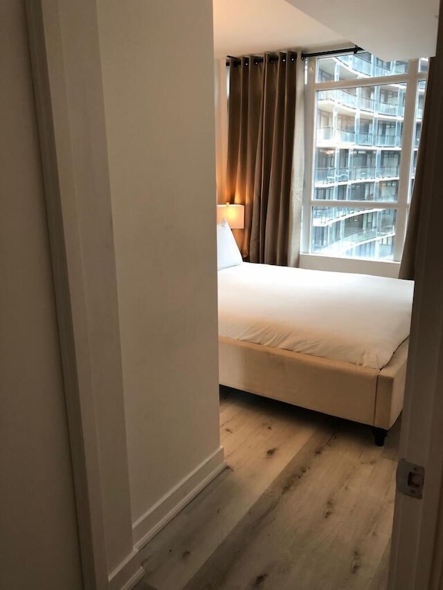 トロント ダウンタウン スイーツ CN タワー ビュー