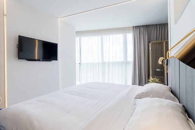 レガッタ ステイ コジ スクエア クチン