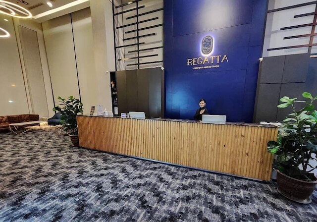 レガッタ ステイ コジ スクエア クチン