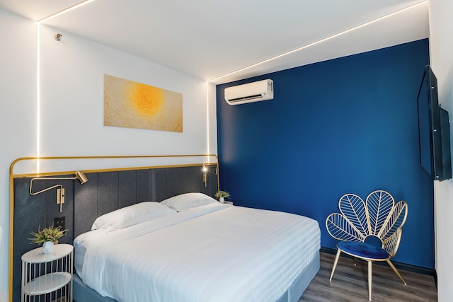 レガッタ ステイ コジ スクエア クチン