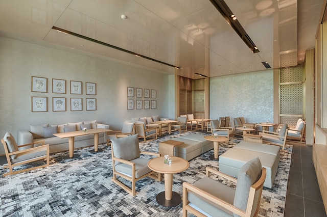 シーラ モノグラム ダナン