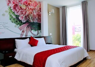 ザ カーネーション ホテル ダナン