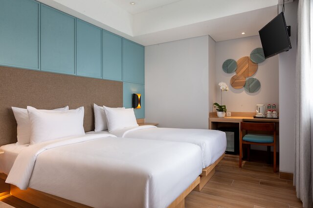 ホテル  サンティカ パシール コジャ