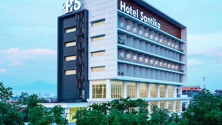 ホテル  サンティカ パシール コジャ