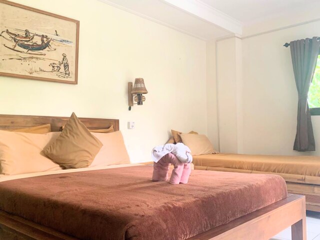 インラプラスタ 2 バンガロー