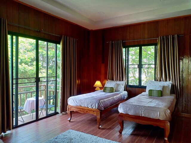 バーンブア ノンレン