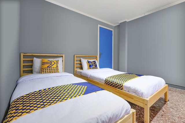 スポット オン 2281 オマジョ