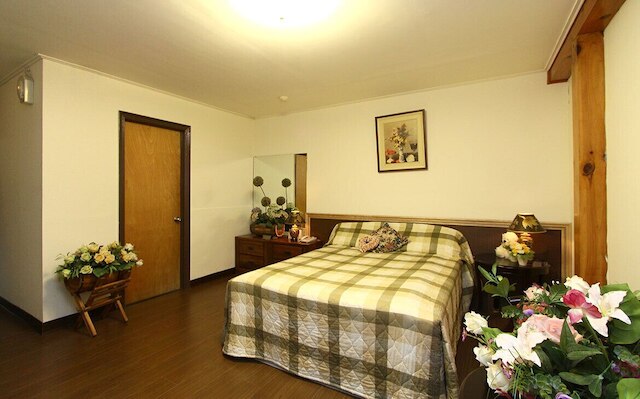 タイトン ガーデン キャビン (台東縣龍星花園度假木屋)