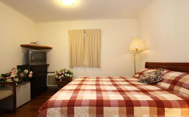 タイトン ガーデン キャビン (台東縣龍星花園度假木屋)