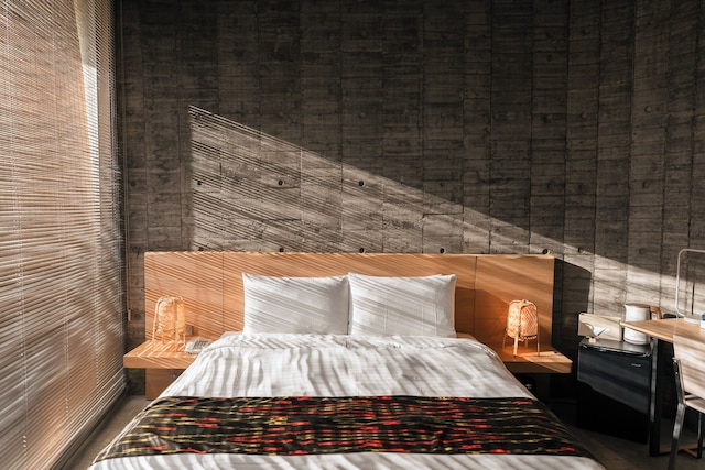 ワンダリング ウォールズ (灣臥)