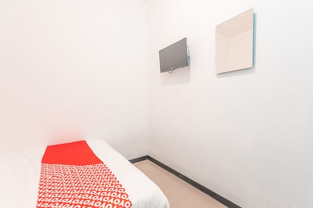 ホテル O J&b ルーム ウタン カユ