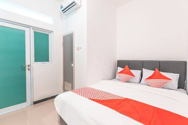 ホテル O J&b ルーム ウタン カユ