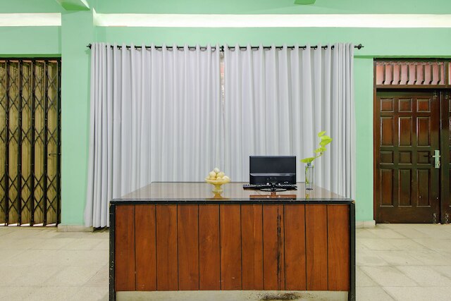 スポット オン 2107 イジョ ププス シャリア レジデンス