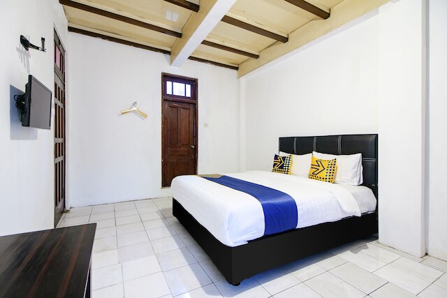 スポット オン 2107 イジョ ププス シャリア レジデンス