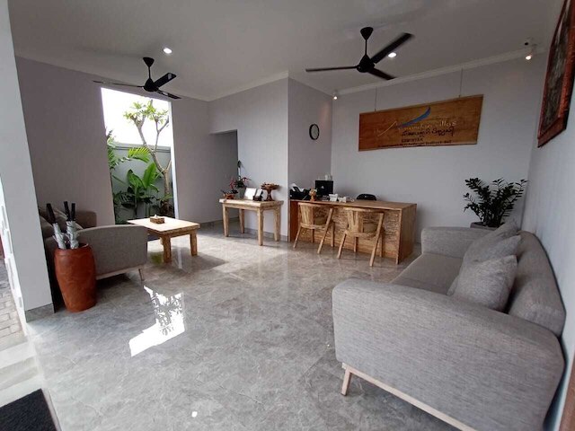 ザ アワンダリ ヴィラズ セミニャック