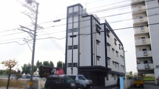 オーシャンビュー アラハ 203 号室