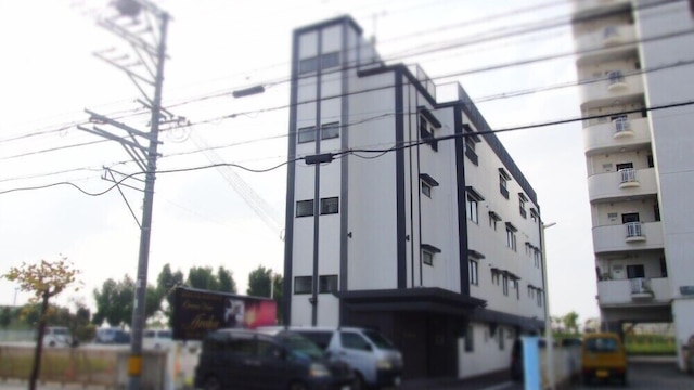 オーシャンビュー アラハ 203 号室