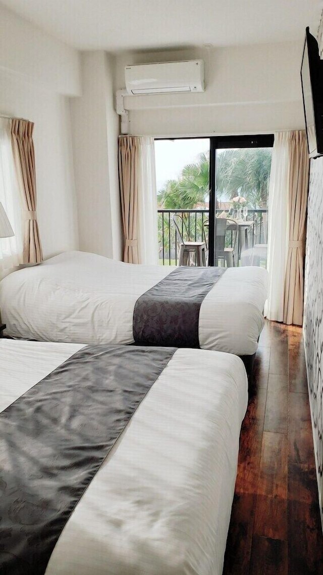 オーシャンビュー アラハ 203 号室