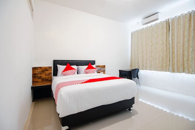 OYO 2311 C9 エクスクルーシブ