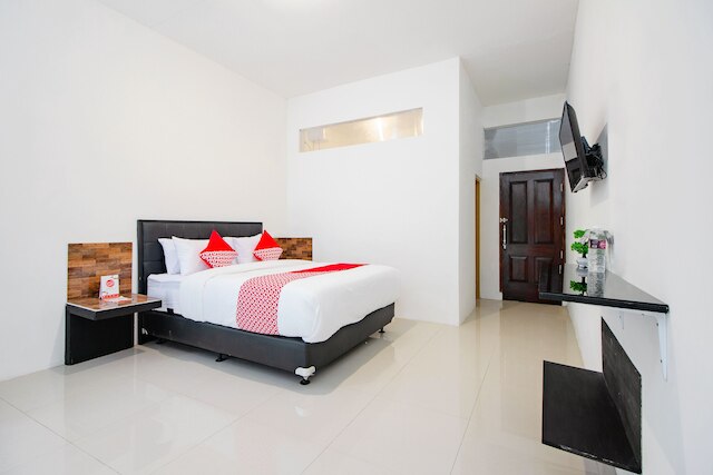 OYO 2311 C9 エクスクルーシブ