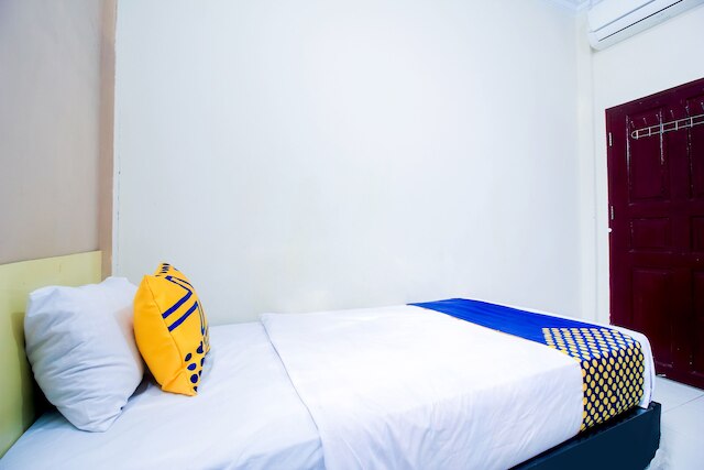 スポット オン 2370 ベルカ ホームステイ シャリア