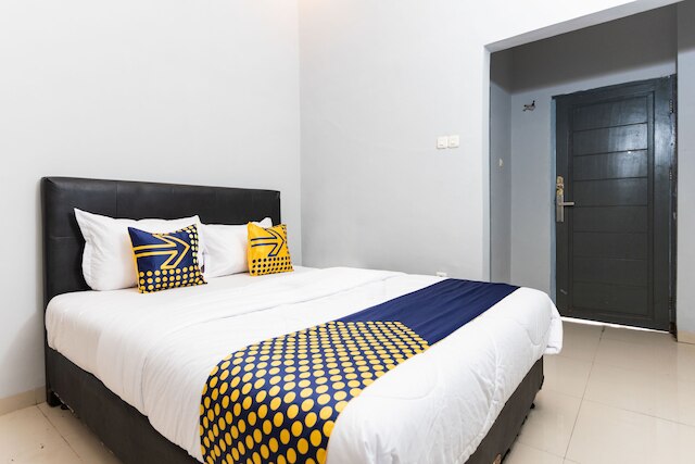 スポット オン 2433 ポンドック アクアナ