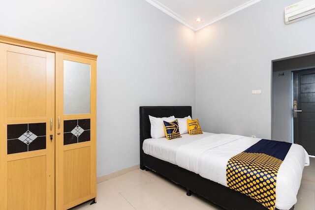 スポット オン 2433 ポンドック アクアナ