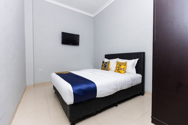 スポット オン 2433 ポンドック アクアナ