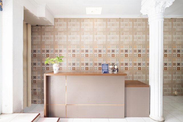 スポット オン 2419 ルマ ヌグラハ ホテル シャリア