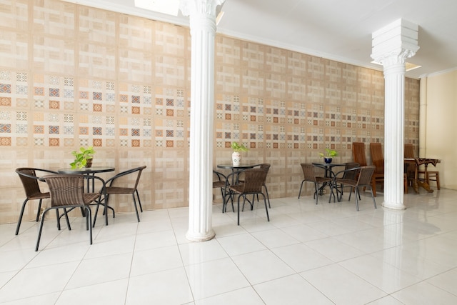 スポット オン 2419 ルマ ヌグラハ ホテル シャリア