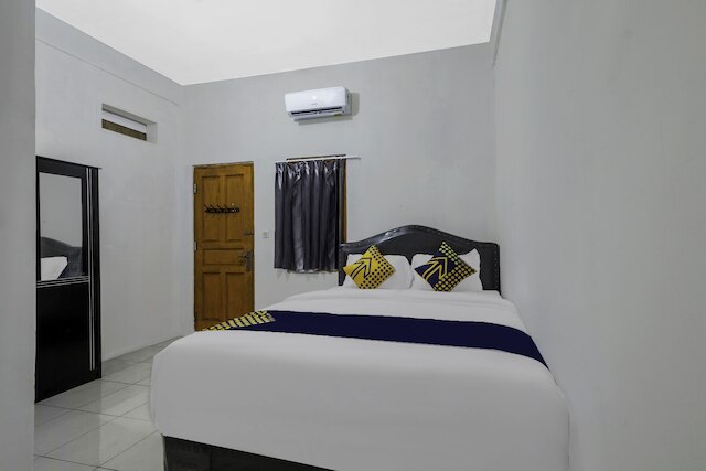 OYO Life 2412 マンダラレジデンス