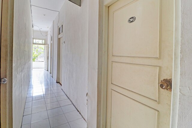 OYO 2452 ホテル メトロ