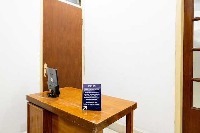 OYO 2268 ティムティム ホームステイ シャリア ニア ユニバーシタス ガジャ マダ