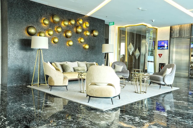 メンテン パーク エクスクルーシブ エマーランド