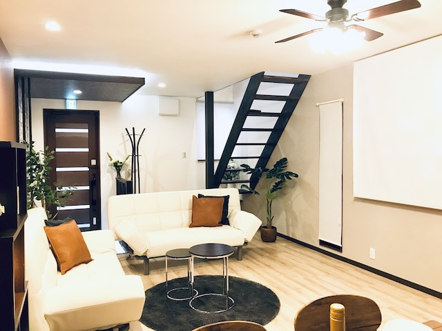 つき 鶴橋 ハウスヴィラ