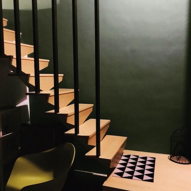 イーシャン ビレッジ (依山村驛)