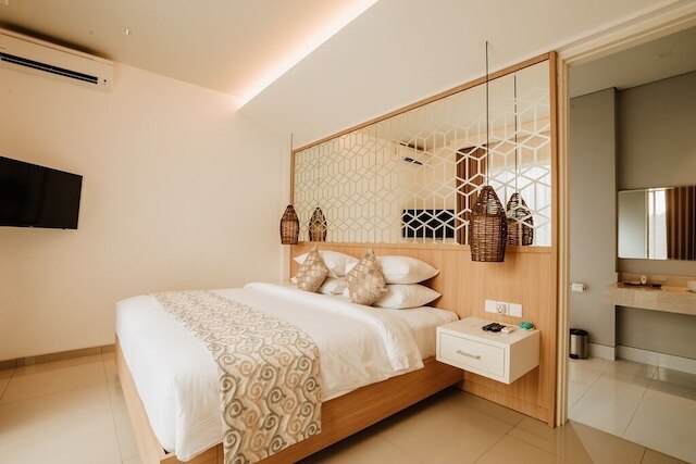 オラ ヴィラズ アット ウルワツ