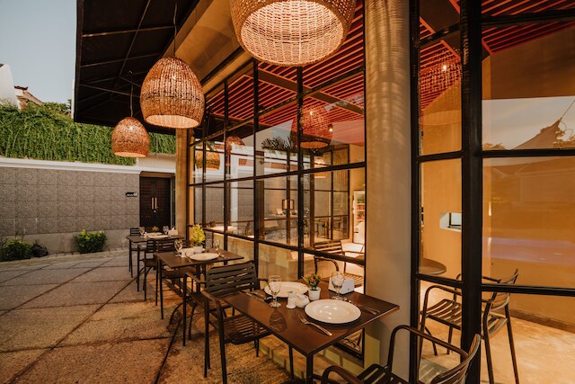 オラ ヴィラズ アット ウルワツ