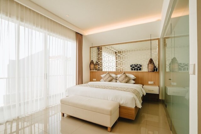 オラ ヴィラズ アット ウルワツ