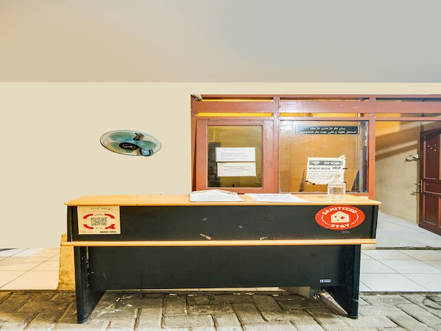 OYO 591 メン レジデンス シャリア